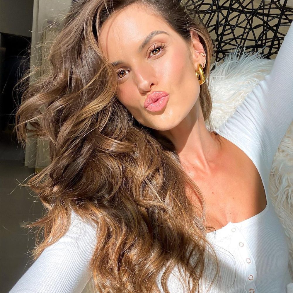 Izabel Goulart zählt zu den bekanntesten Models der Welt. Foto: Instagram/izabelgoulart