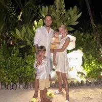 Melanie und Joselu gemeinsam mit den beiden Söhnen Leo und Lucas. Bild: Instagram/melaniecanizares